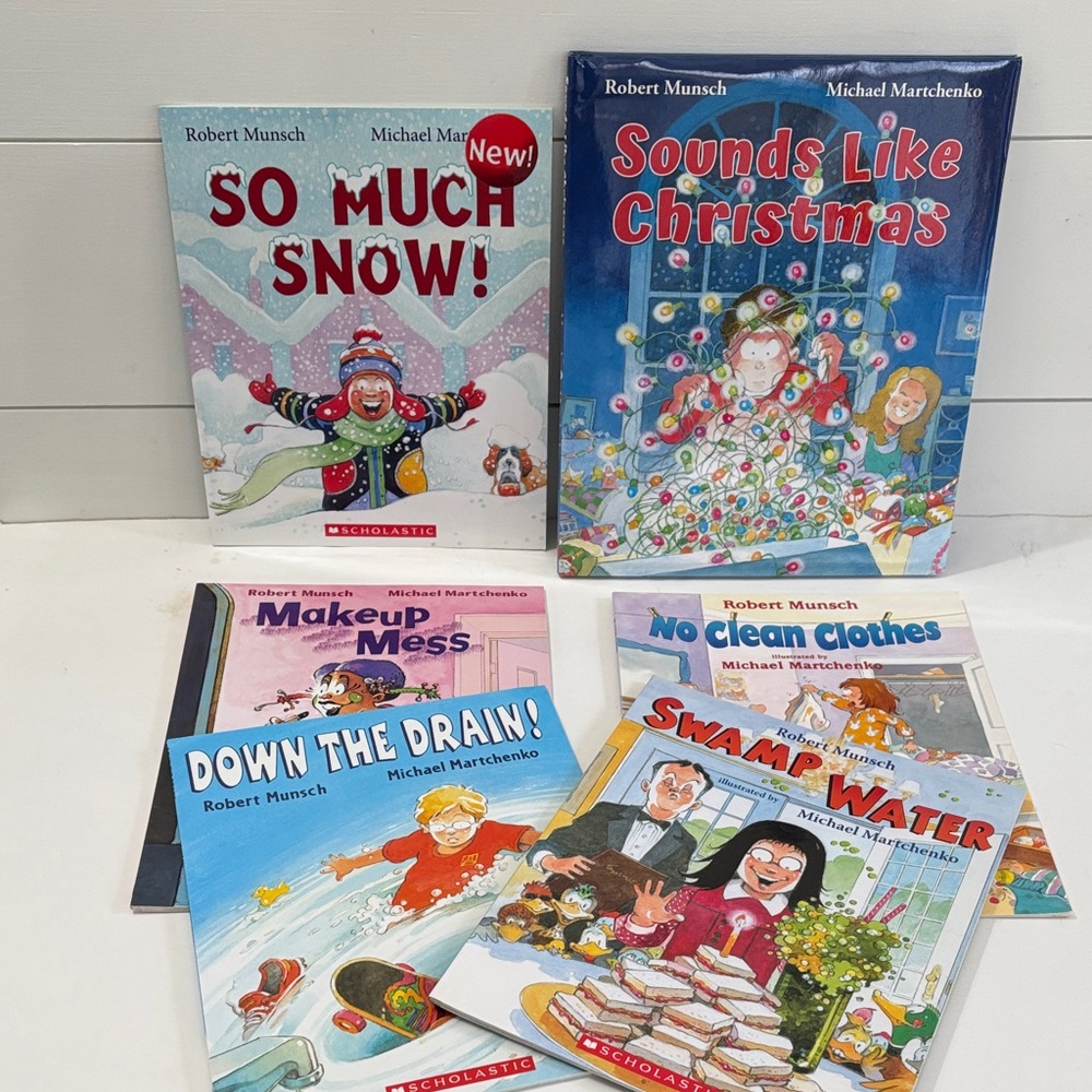 Lot of 6 Robert Munsch Books (5 paperbacks and 1 hard cover)